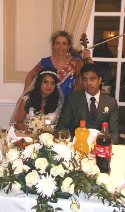 Asian wedding music: Bollywood violinist